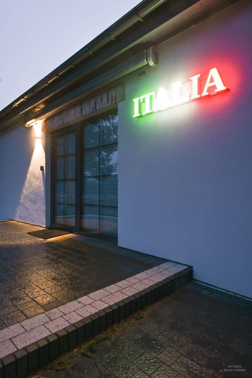 Aparthotel Mamma Mia - Освенцим Экстерьер фото